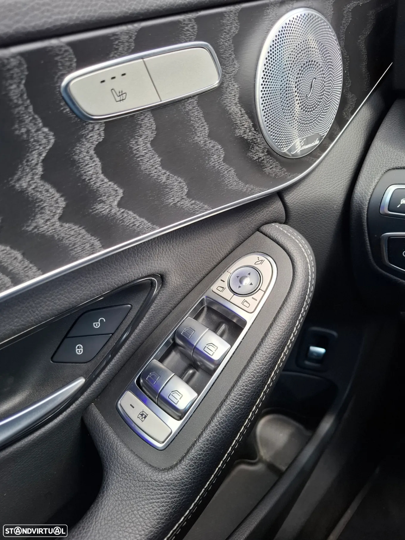 Mercedes-Benz C 300 de AMG Line - 30