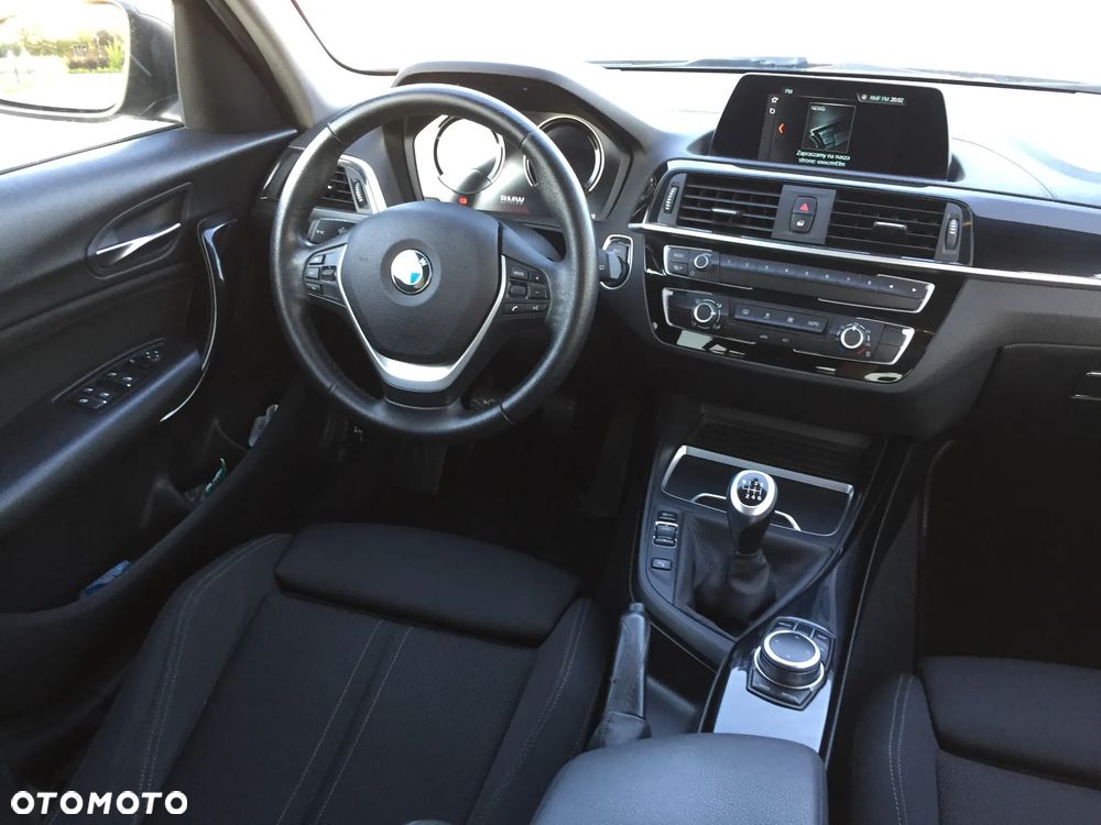 BMW Seria 1 116d EfficientDynamics Sport Line - 15