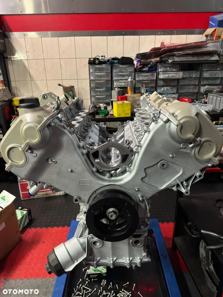 Porsche Cayenne Turbo S Tiptronic S - 24