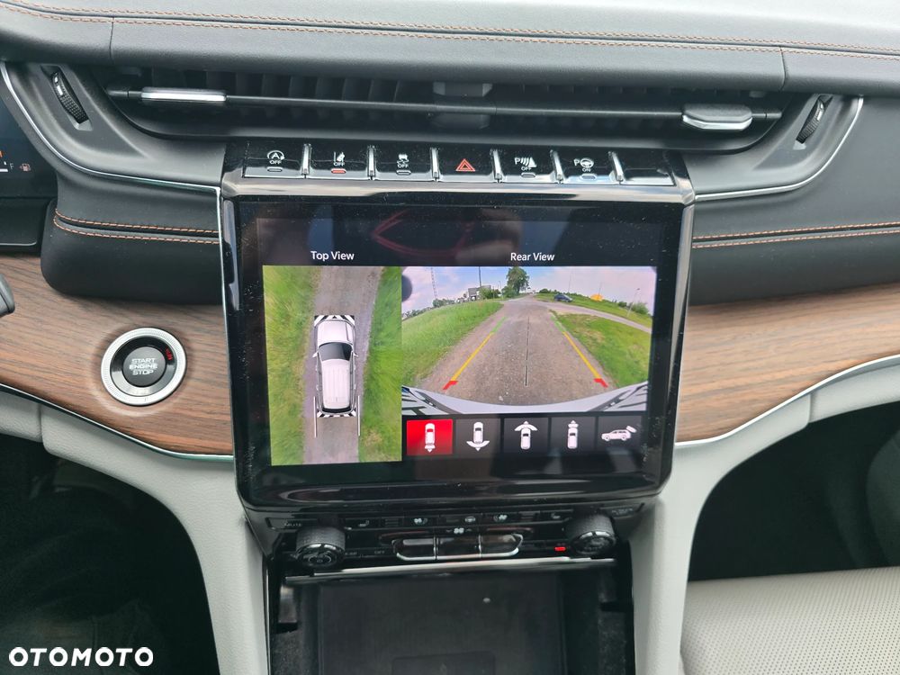 Jeep Grand Cherokee 3.6 V6 Summit - 33