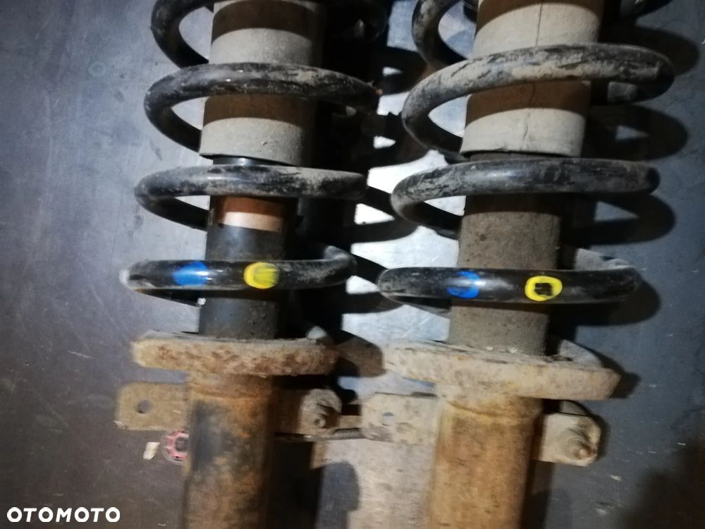 AMORTYZATORY PRZÓD Lewy Prawy OPEL VIVARO - 3