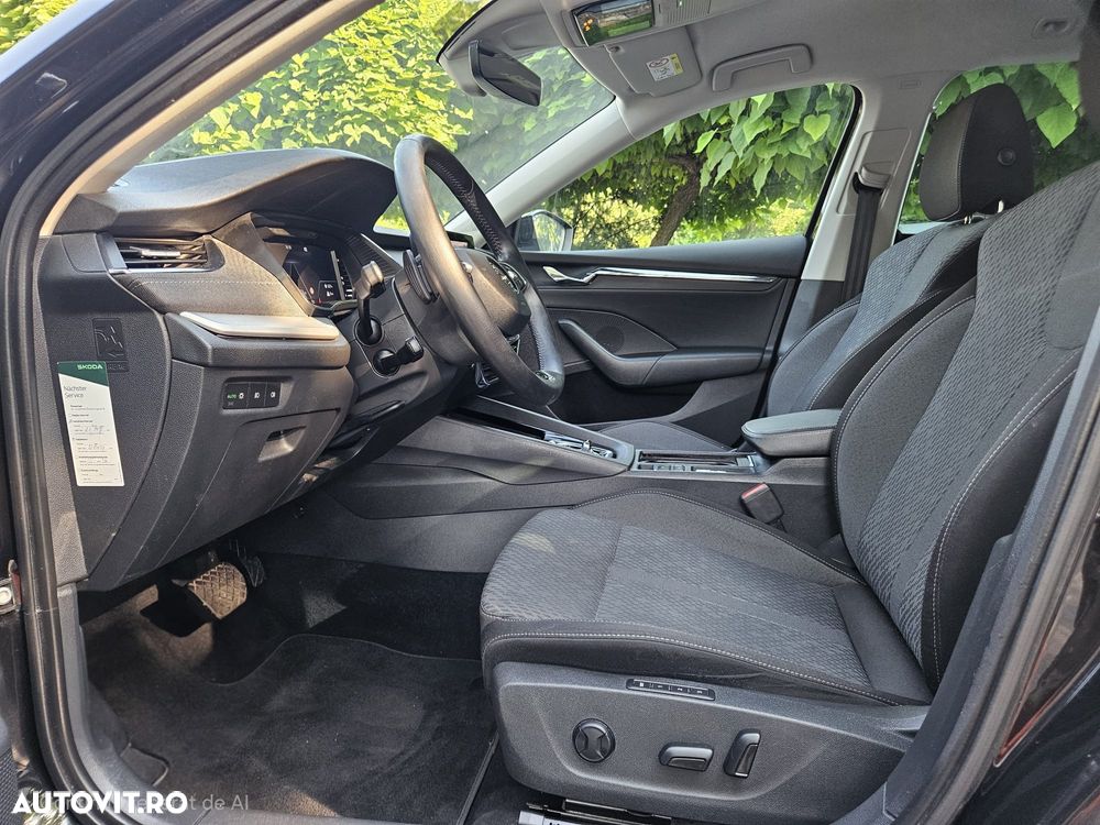 Skoda Octavia 2.0 TDI DSG Premium Edition - 27