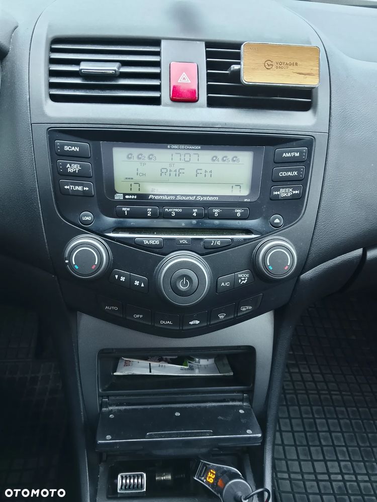 Honda Accord 2.2i-CTDi Executive - 11