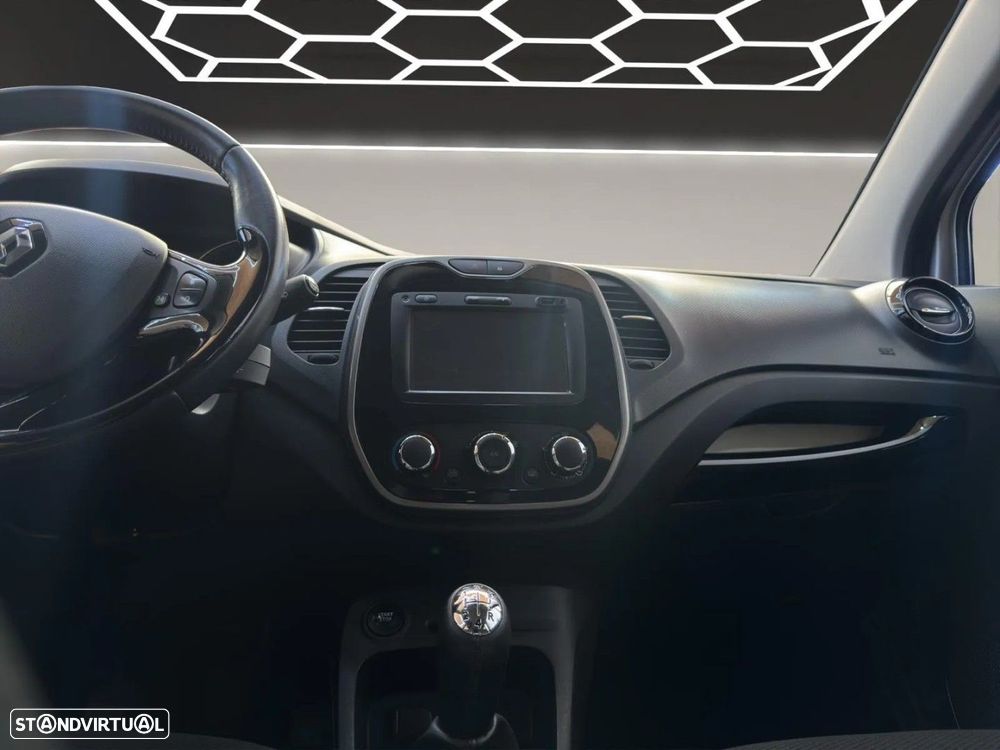 Renault Captur 1.5 dCi - 13