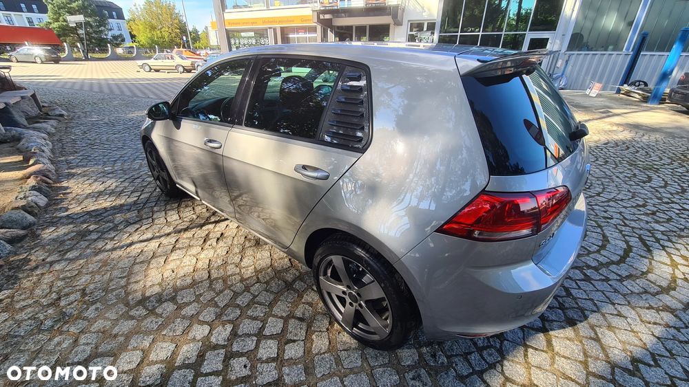 Volkswagen Golf 1.2 TSI BlueMotion Technology Comfortline - 6