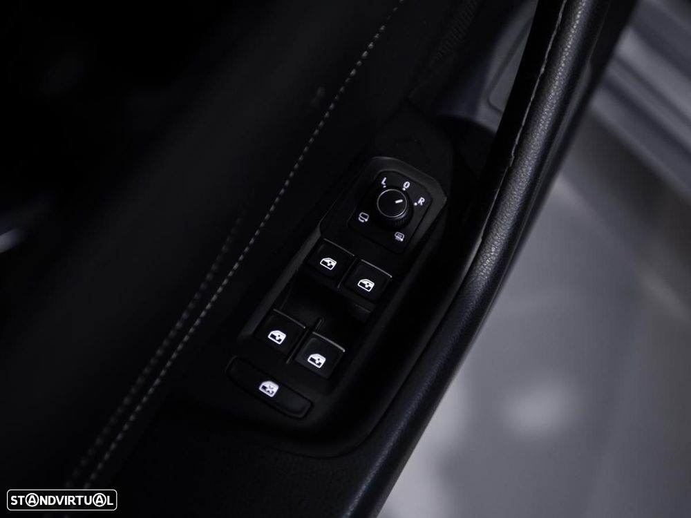 VW Arteon 2.0 TDI Elegance DSG - 14
