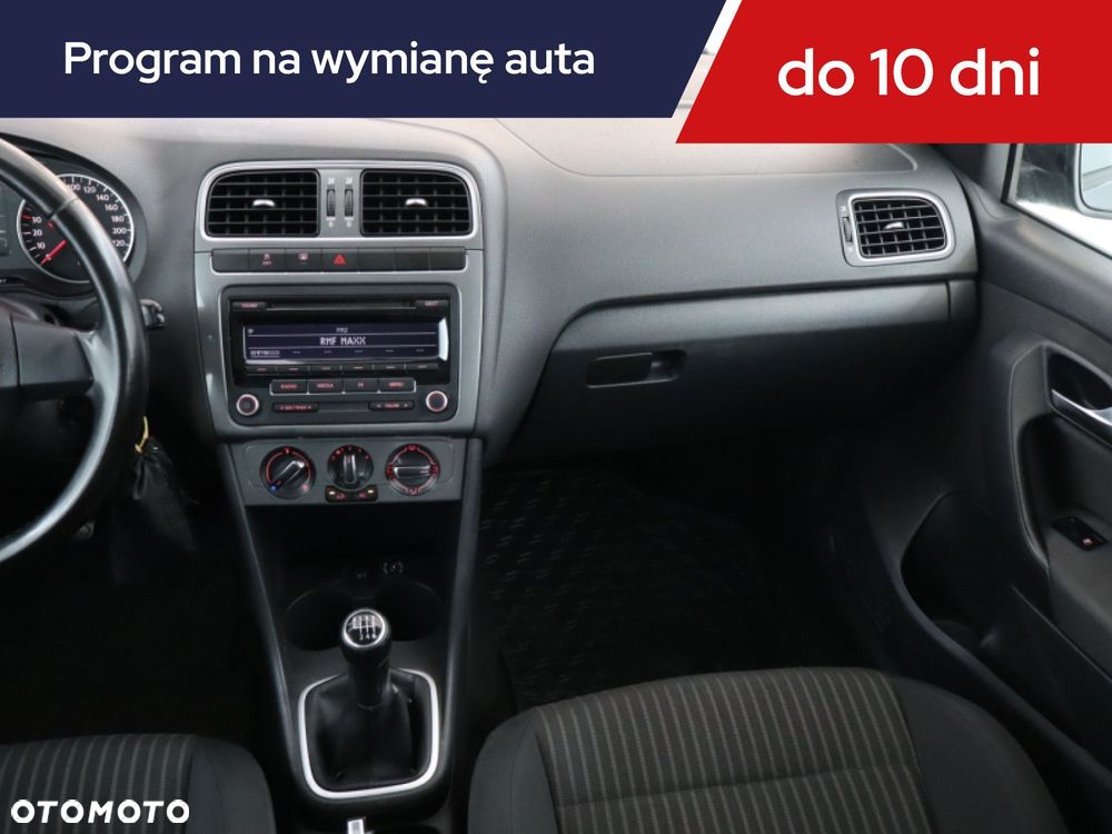 Volkswagen Polo - 10