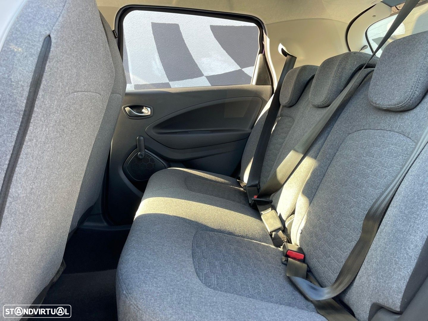 Renault Zoe (c/ Bateria) E-Tech EV50 Equilibre - 9