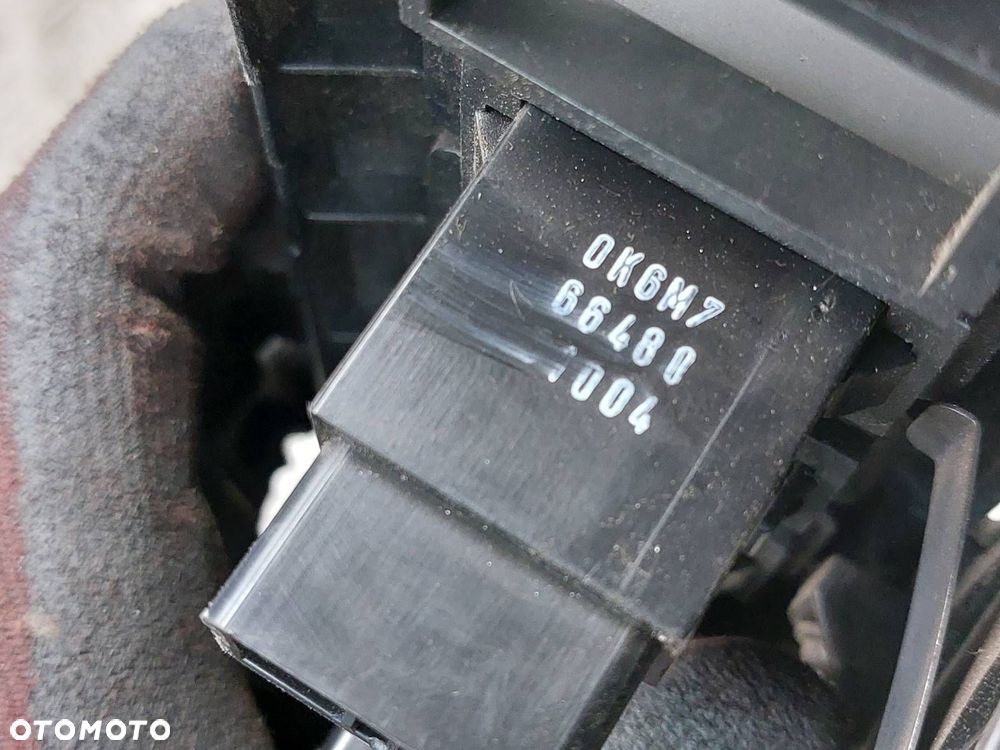 PANEL NAWIEWU KONSOLA ŚRODKOWA RAMKA KRATKI KIA BONGO K2700 II LIFT - 5