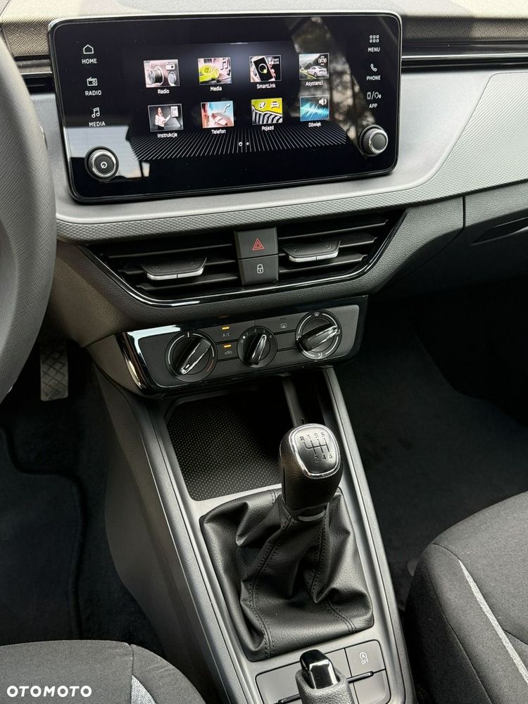 Skoda Scala 1.0 TSI Essence - 17
