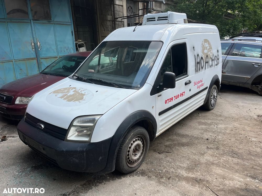 Dezmembrez Ford Transit Connect 1,8 diesel 2008 alb