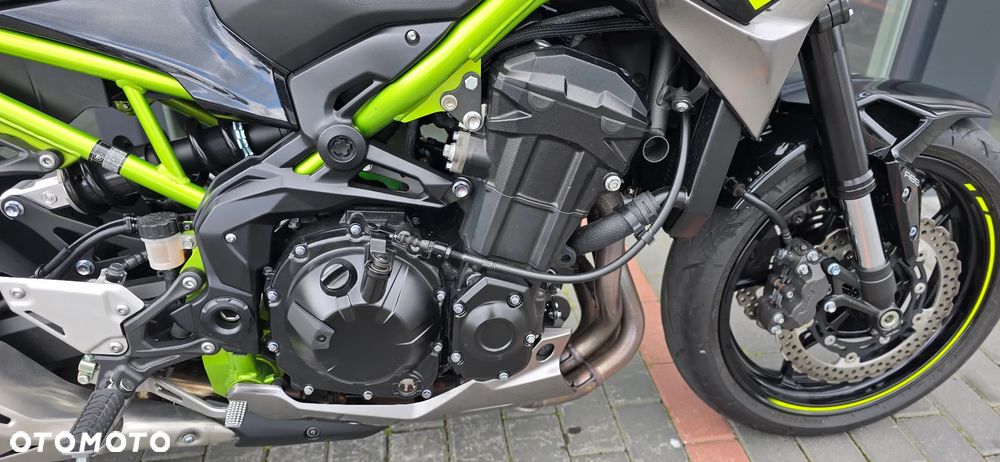 Kawasaki Z 900 - 20