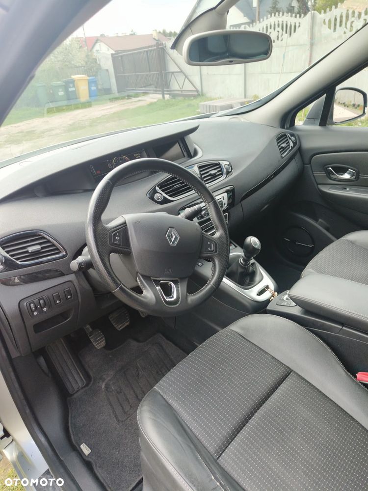 Renault Scenic - 7