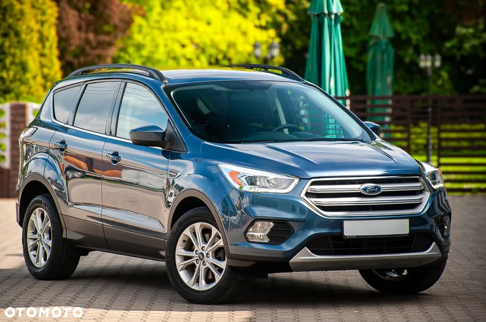 Ford Kuga 1.5 EcoBoost 4x4 Titanium - 31