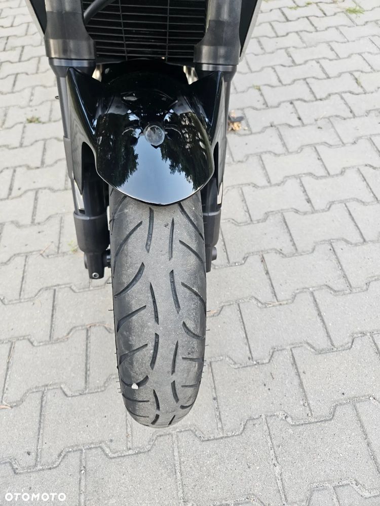 Yamaha FZ6 - 8