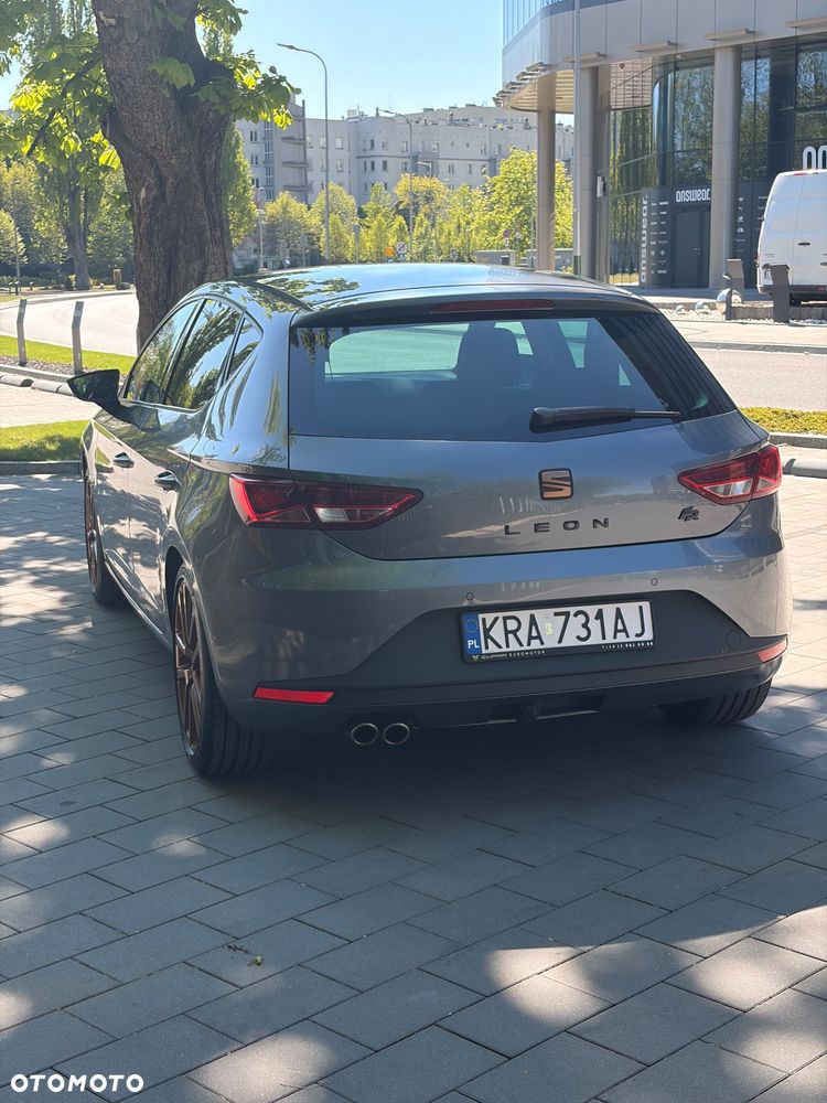 Seat Leon 2.0 TDI DPF Start&Stop DSG FR - 4