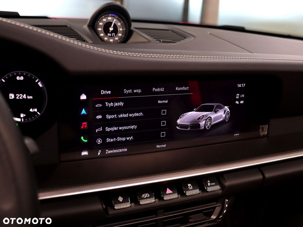 Porsche 911 Turbo S - 32