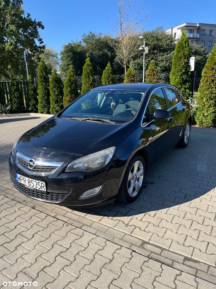 Opel Astra - 2