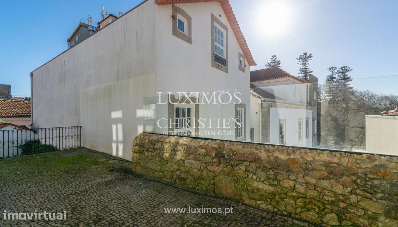 Fantástica moradia renovada para venda na Foz Velha do Porto - Grande imagem: 3/25