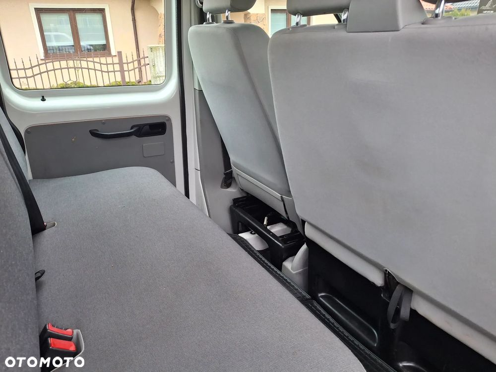 Volkswagen TRANSPORTER T5 - 17