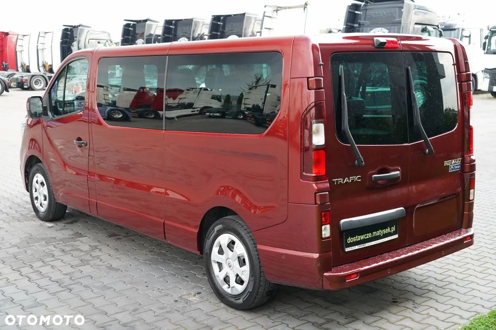 Renault TRAFIC III / BUS / 9 MIEJSC / 2022 ROK / PIERWSZY WŁAŚCICIEL / SERWISOWANY - 6
