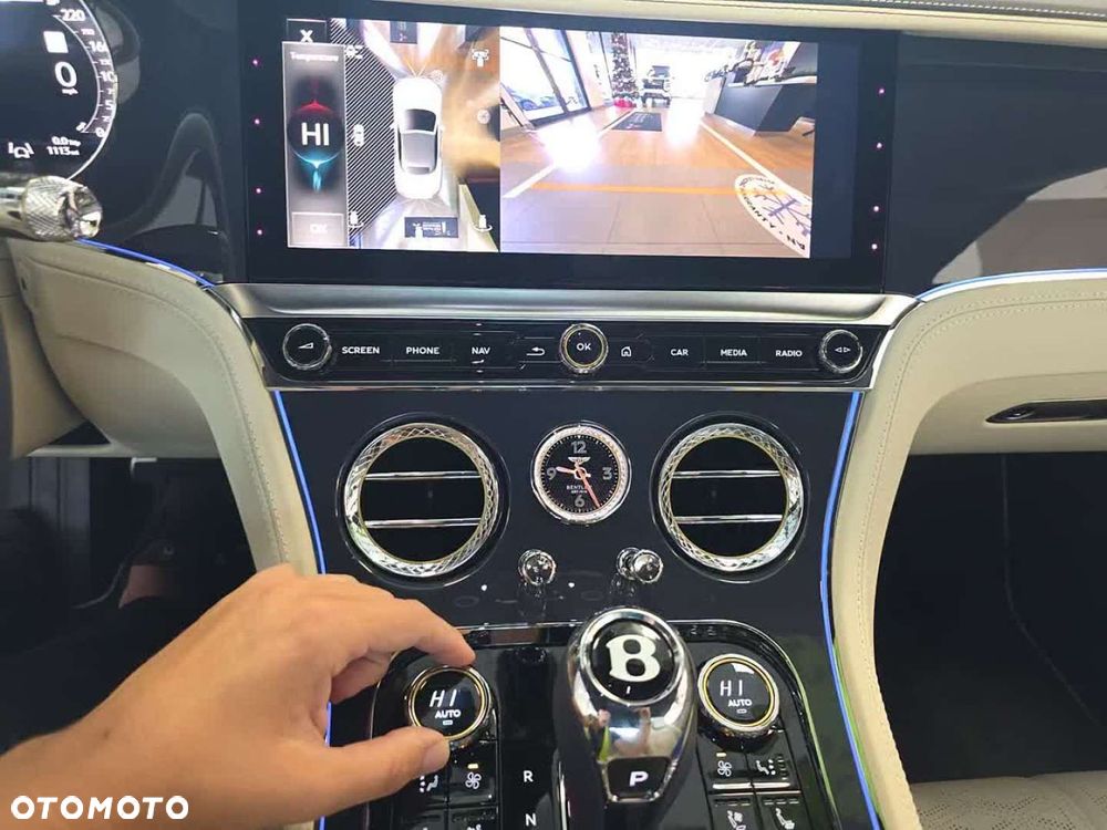 Bentley Continental GT - 10