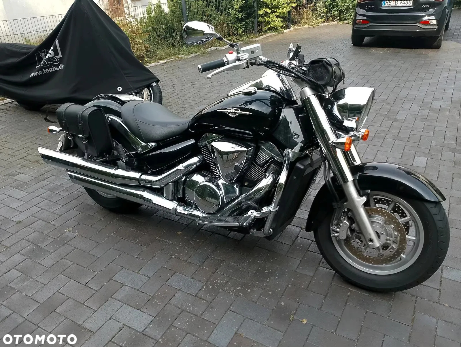 Suzuki Intruder - 3