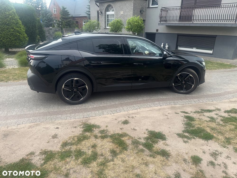 Peugeot 408 180 e-EAT8 GT - 21