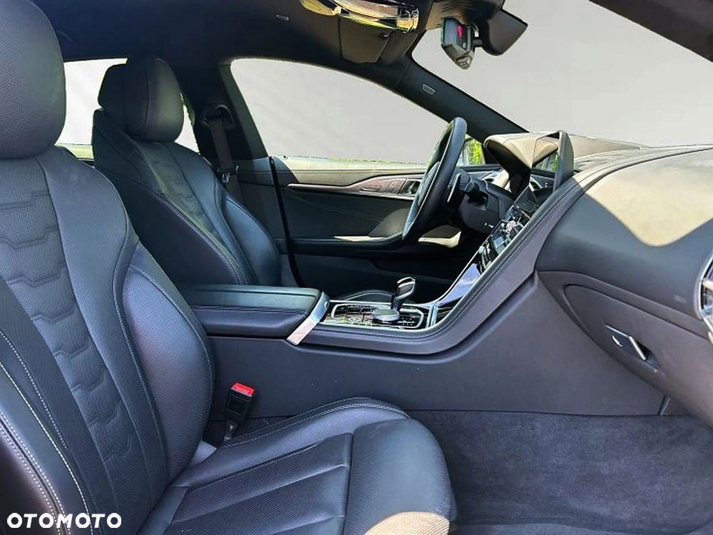 BMW Seria 8 M850i xDrive - 5