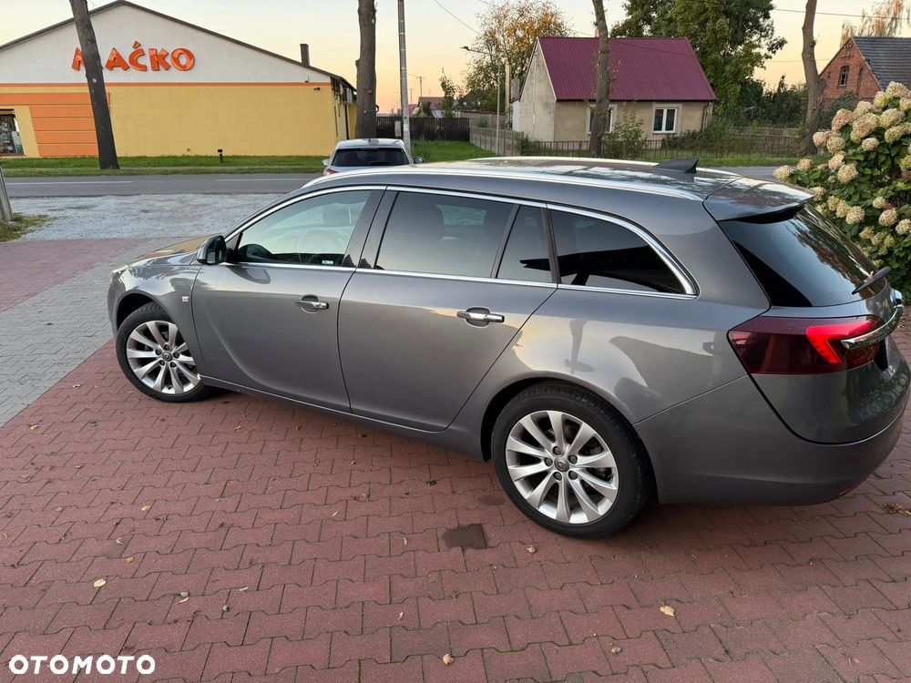 Opel Insignia - 2