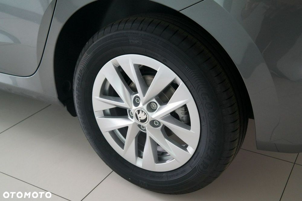 Skoda Fabia - 28