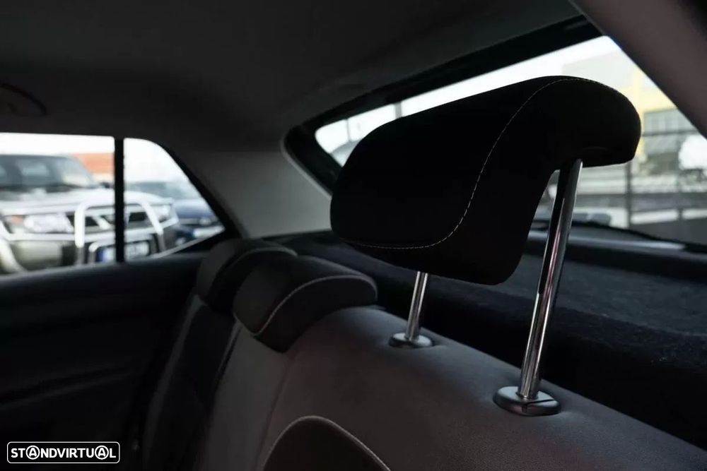 Skoda Fabia 1.0 TSI Essence - 14