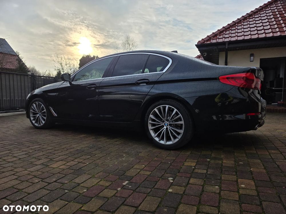 BMW Seria 5 520d xDrive Business Edition sport - 3