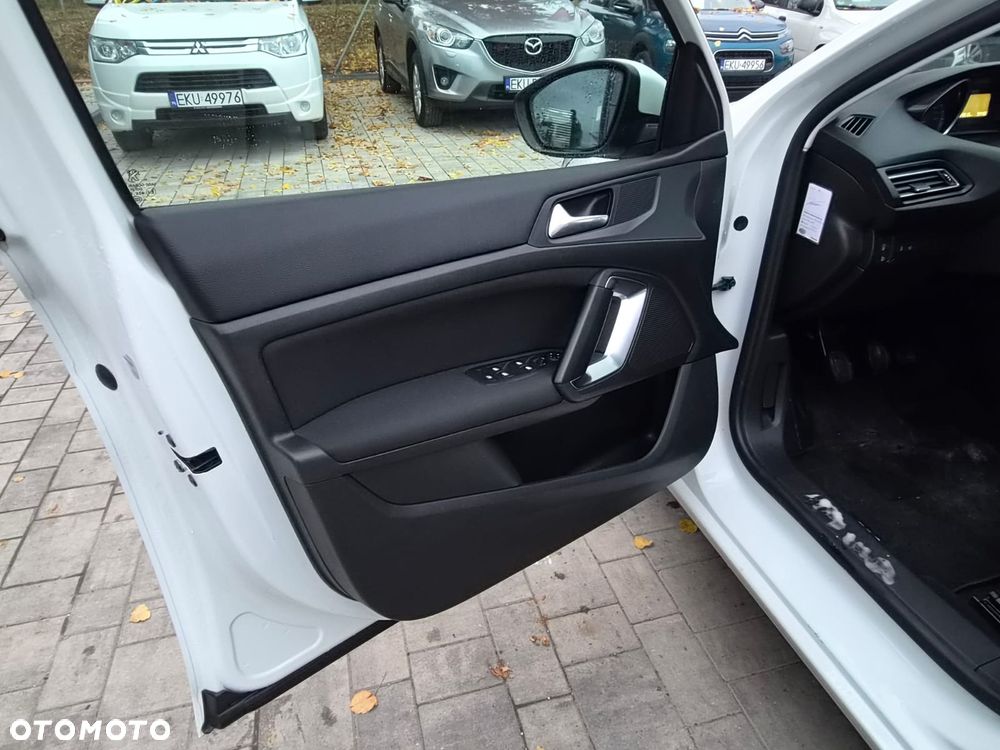 Peugeot 308 1.2 PureTech Active S&S - 27