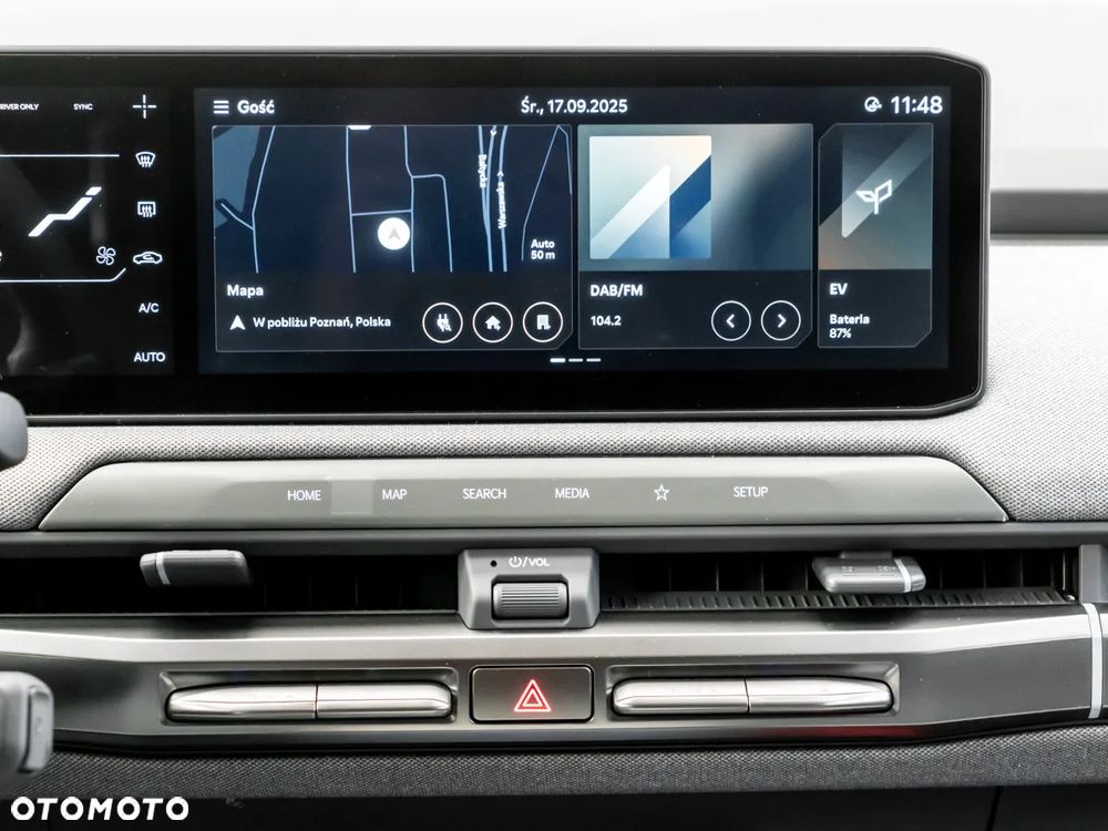 Kia EV3 81.4kWh Business Line - 34