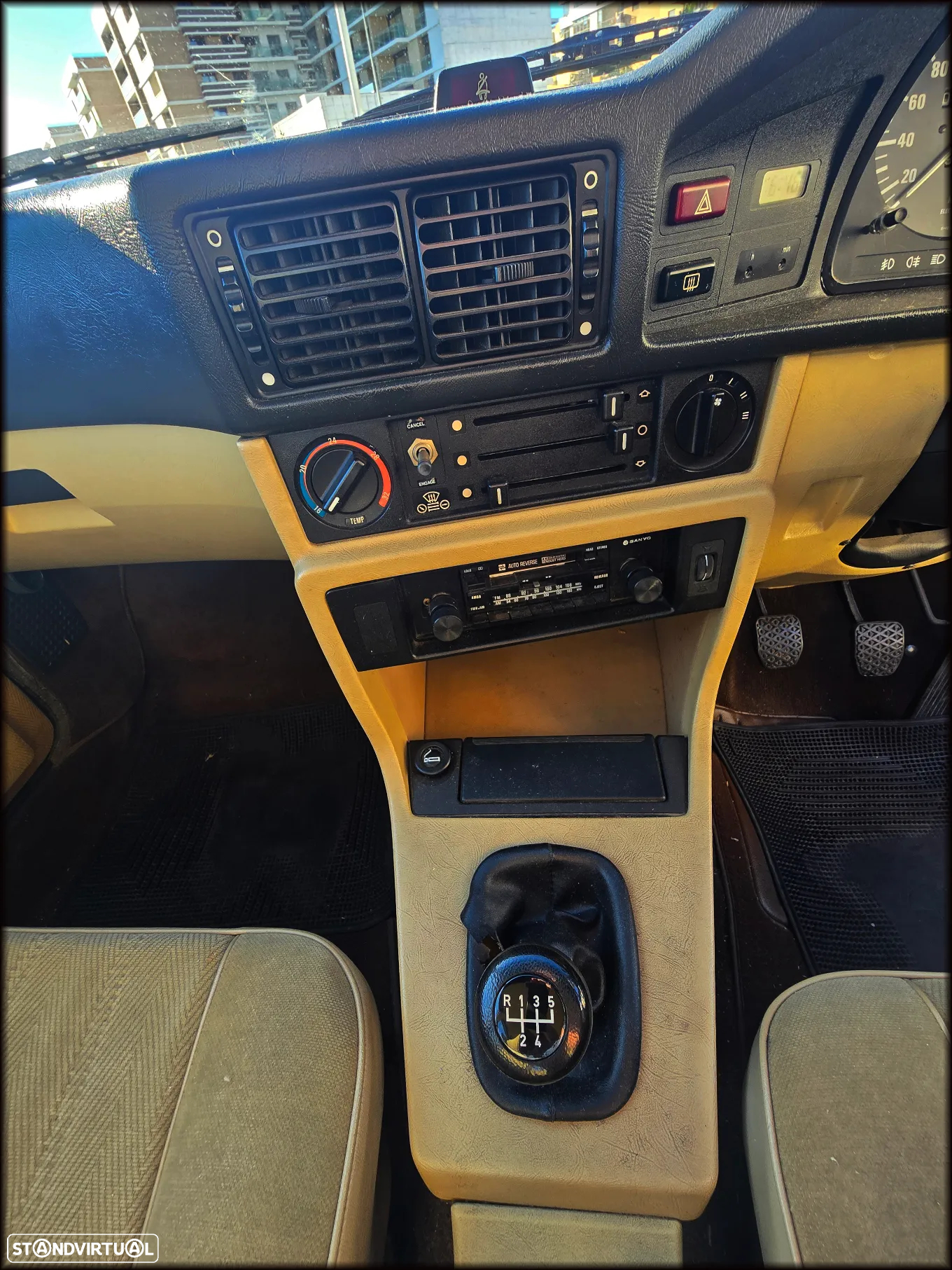 BMW 518 i - 12