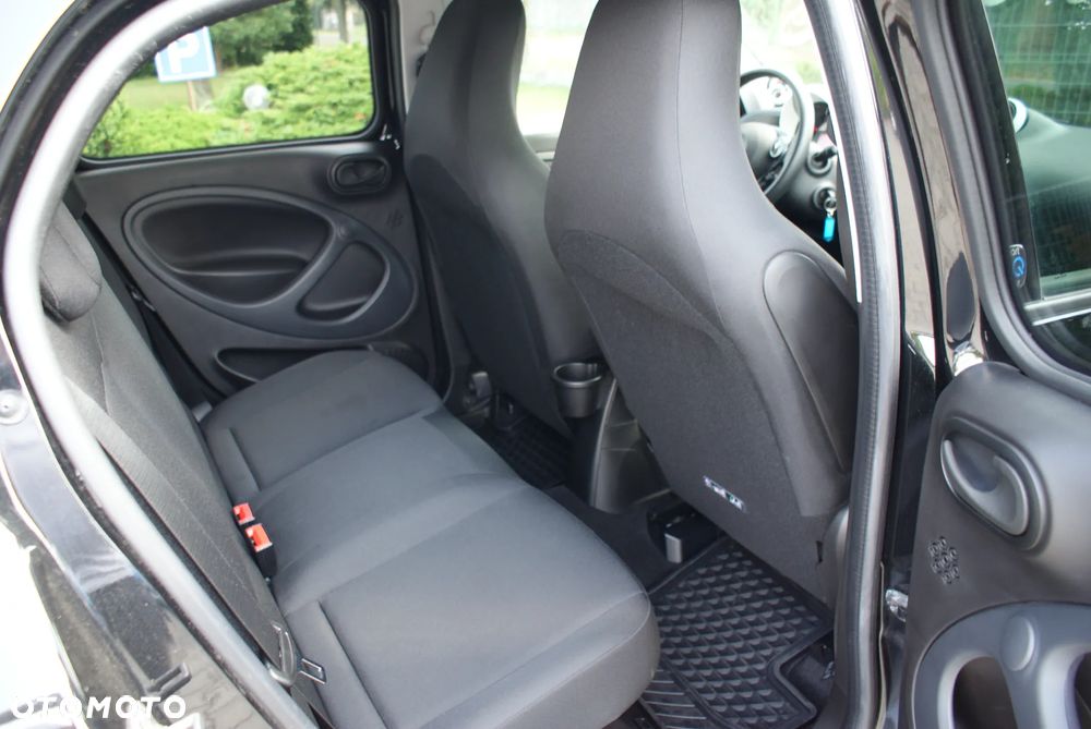 Smart Forfour EQ - 14