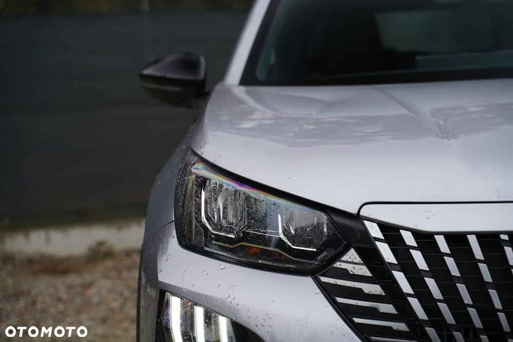 Peugeot 2008 PureTech mHEV Allure e-DCS6 - 22