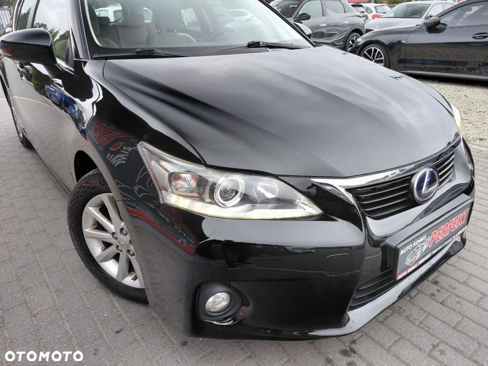 Lexus CT - 5
