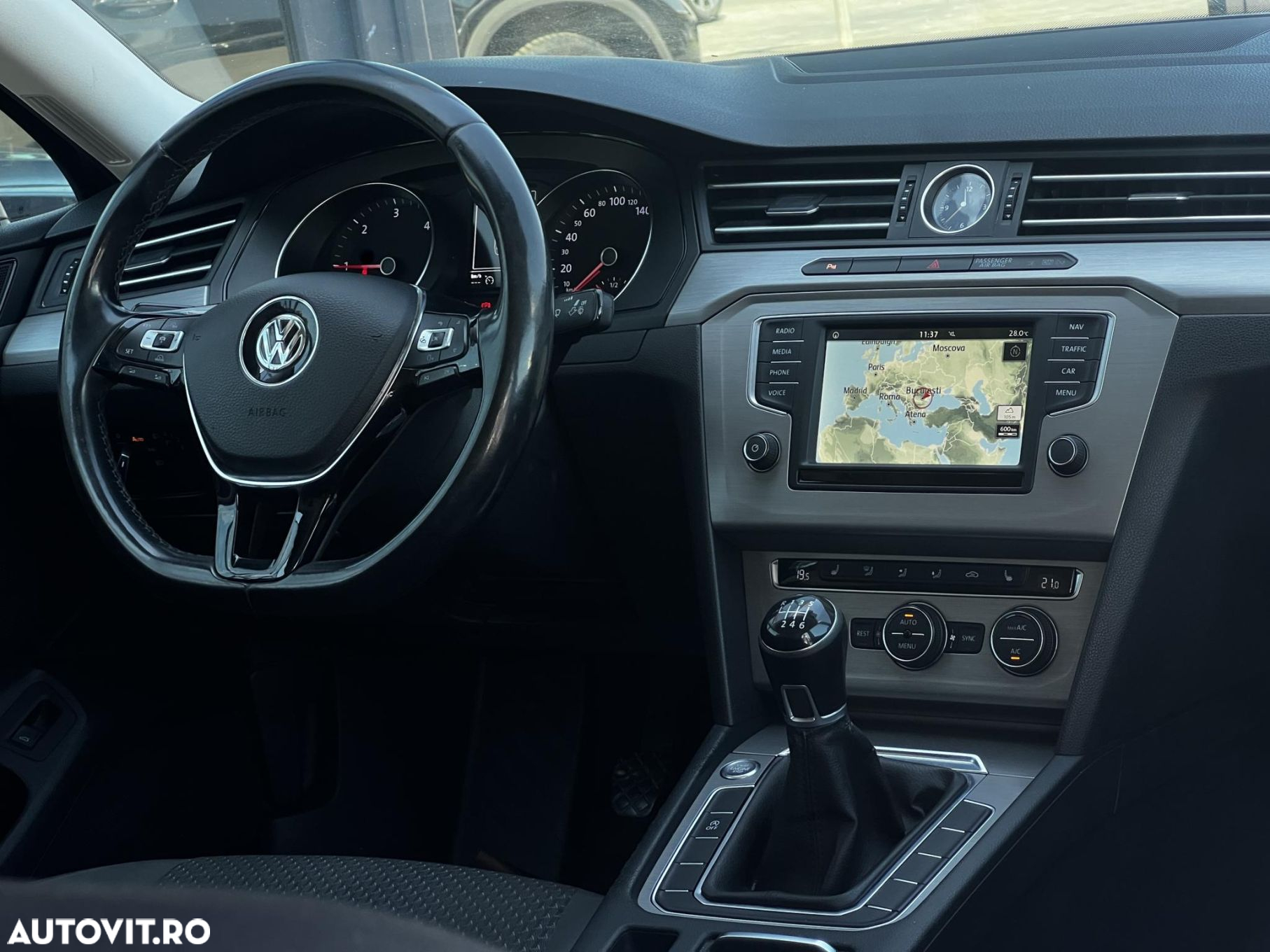 Volkswagen Passat - 7