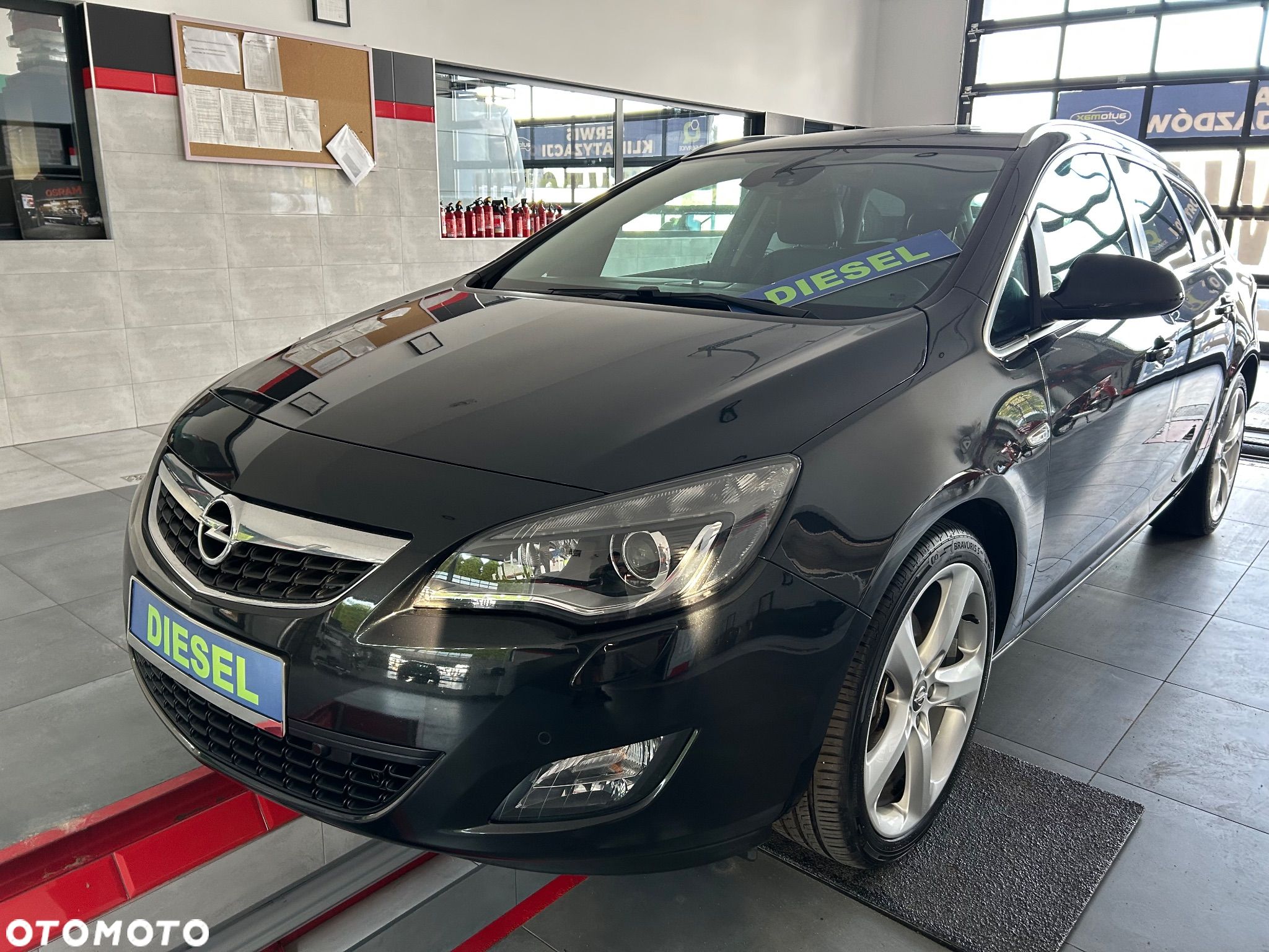 Opel Astra 2.0 CDTI ecoFLEX Start/Stop Exklusiv - 1