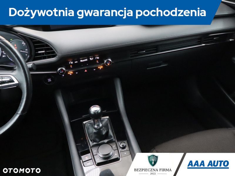 Mazda 3 - 10
