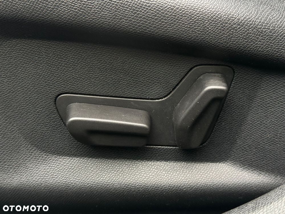 Peugeot 308 BlueHDi FAP 150 EAT6 Stop & Start Allure - 26