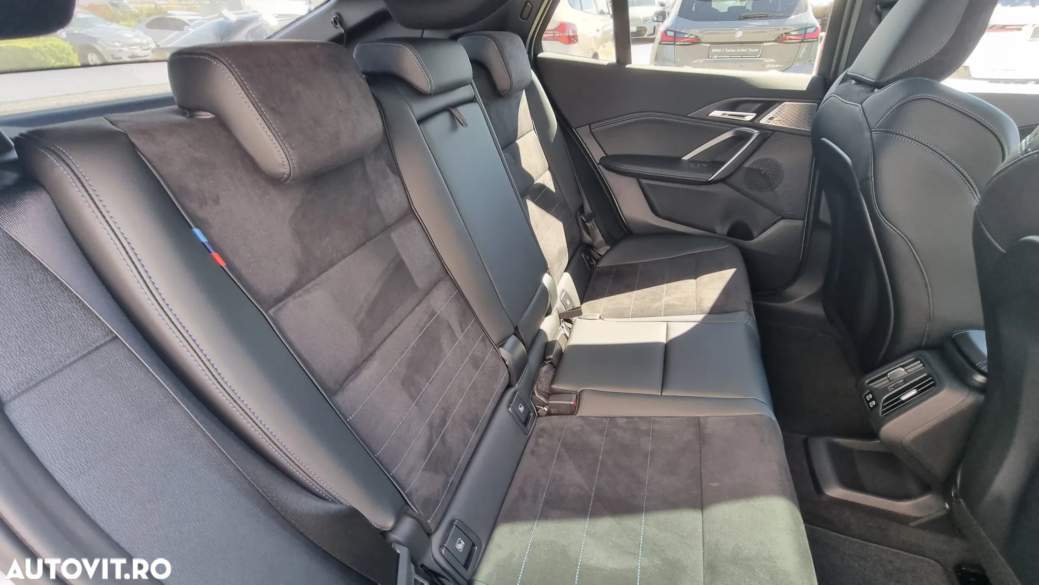 BMW iX2 xDrive30 - 11