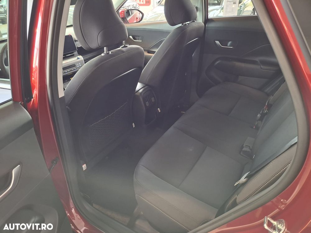 Hyundai KONA 1.6 T-GDI 138 CP 7DCT 2WD Premium+ - 11