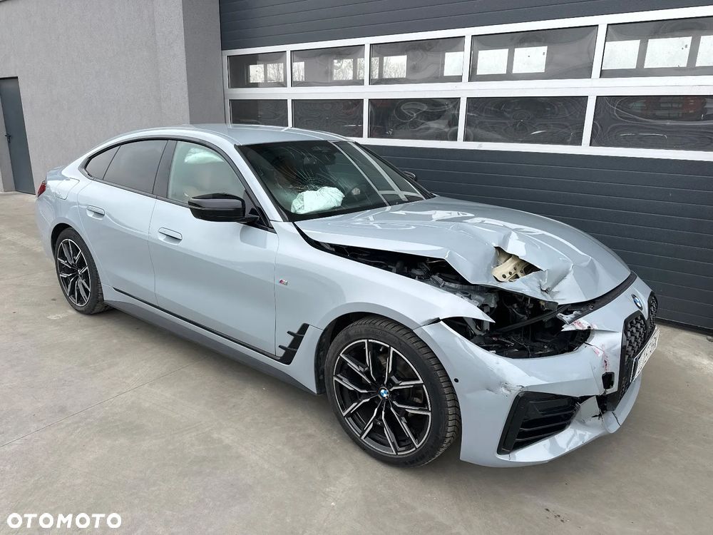 BMW Seria 4 420d xDrive mHEV M Sport - 3