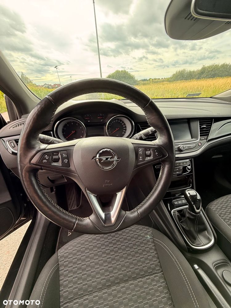 Opel Astra - 10