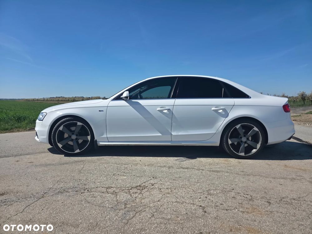 Audi A4 Limousine 2.0 TDI DPF clean diesel multitronic S line Sportpaket - 13