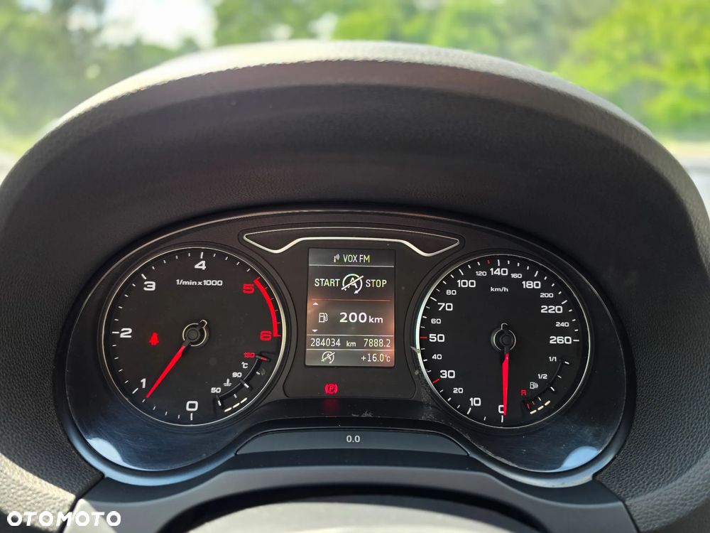 Audi A3 Sportback 2.0 TDI quattro Ambiente - 18