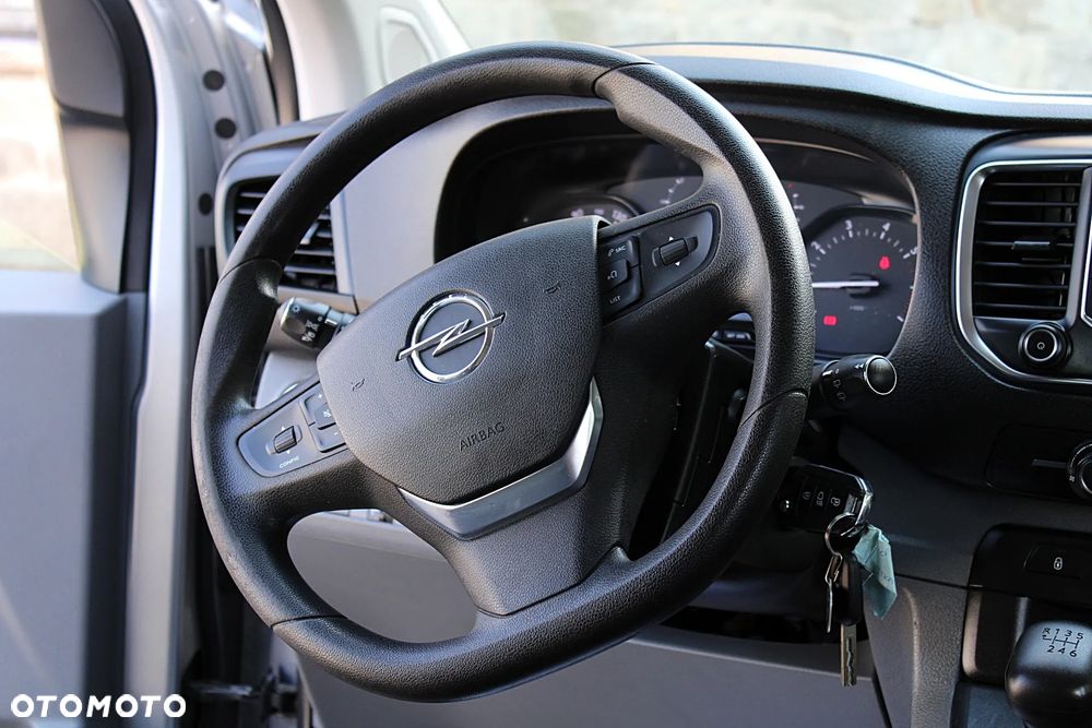 Opel Vivaro - 14